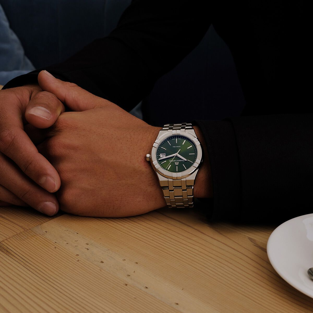 Aikon Quartz Date 40mm