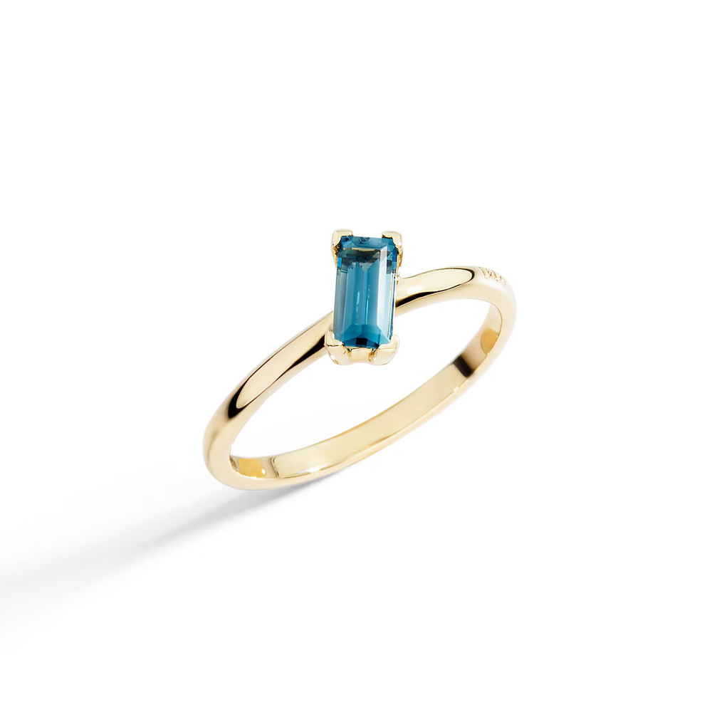 Bague Taille Baguette En Topaze Bleu London - Bijouterie Aurea｜Morges