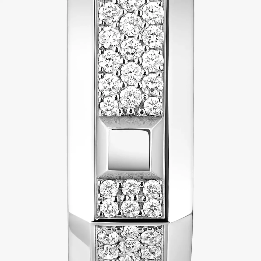 Mono boucle d'oreille Moderniste pavée, moyen modèle