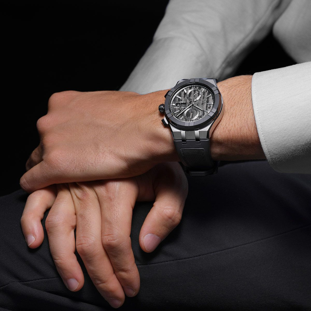 Aikon-ic Carbon Ud Chronograph