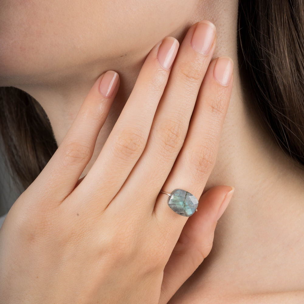 Bague, Labradorite, Or Blanc - Bijouterie Aurea｜Morges