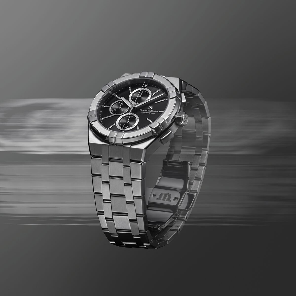 Aikon Quartz Chronograph