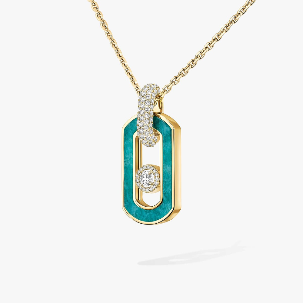 Collier So Move amazonite Collier So Move en or jaune 18 carats et amazonite, bélière pavée de diamants et motif serti d'un diamant mobile taille brillant, sublimé par un entourage diamants. Ajustable grâce à son fermoir coulissant.